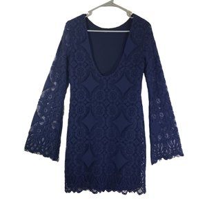 MINISTRY OF STYLE Size 8 Navy Bell Sleeves, Fitted, Lace Dress